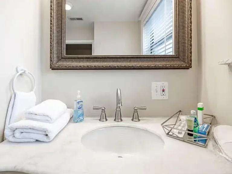 6136 Delmar Blvd #2 — Photo 18