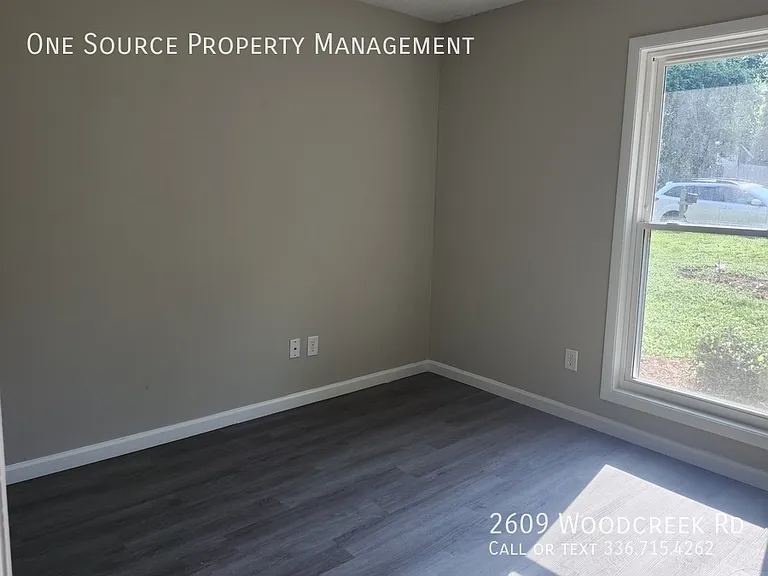 2609 Woodcreek Rd — Photo 10