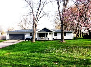 3966 W Smith Valley Rd, Greenwood, IN 46142