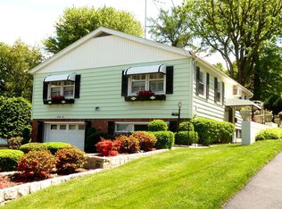 95 Gibson Ave, White Plains, NY 10607