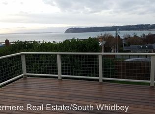 6136 Cherry Tree Ct, Clinton, WA 98236