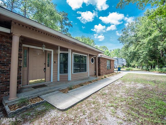 2nd image of 14732 Cape Dr E