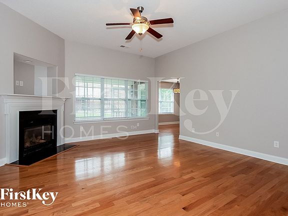 2nd image of 2540 Glyncastle Way