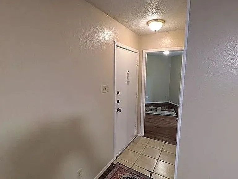 1608 Pecan Chase Cir #42 — Photo 5