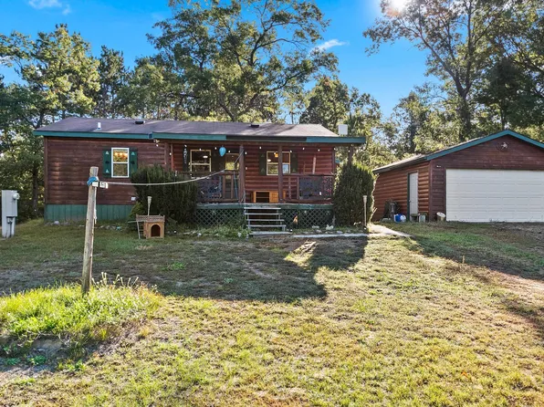W9999 Terri Ln, Crivitz, WI 54114