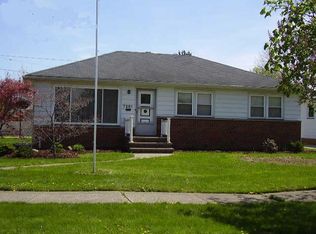 7281 Oakwood Rd, Parma, OH 44130