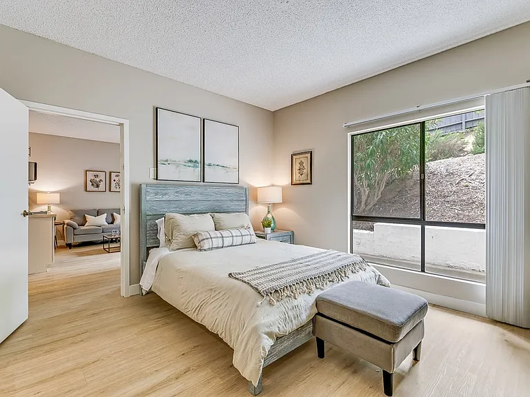 Encinitas Senior Living - 55+ Active Adult Apartments — Photo 2