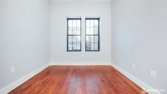 Rented by Nooklyn NYC LLC | media 34