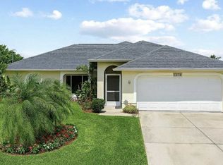 1214 NE 14th Ave, Cape Coral, FL 33909