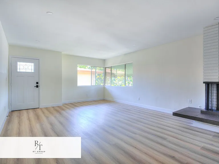 1032 S Golden West Ave #C — Photo 5