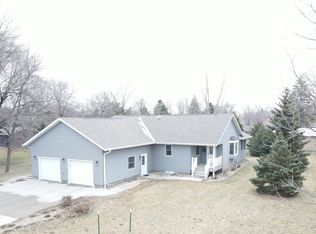501 8th St, Alexandria, SD 57311