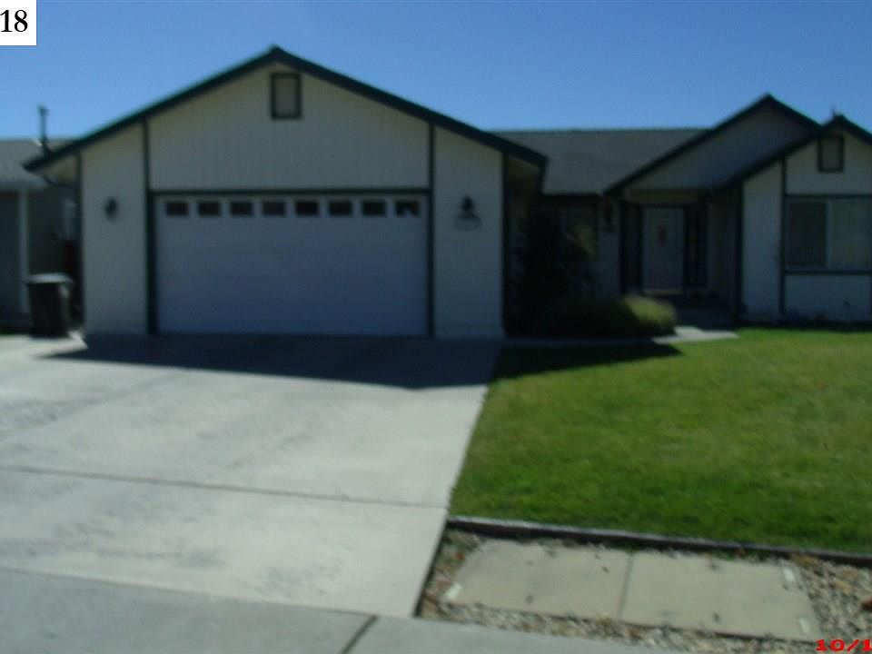 1st image of 1070 Shadow Mountain Dr
