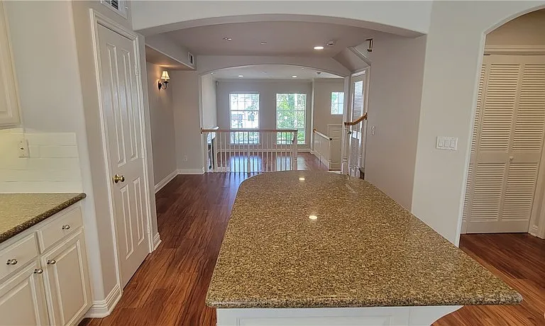 4110 W Kling St — Photo 16