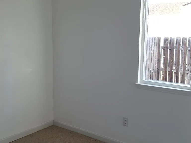 4962 S Hoyt St — Photo 5