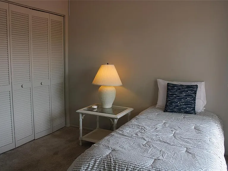 6472 Seagull Dr #306 — Photo 24