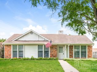 1126 Cedar Run Dr, Duncanville, TX 75137