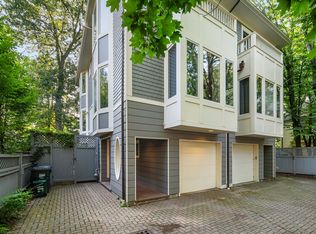 2 Garden Ln, Cambridge, MA 02138