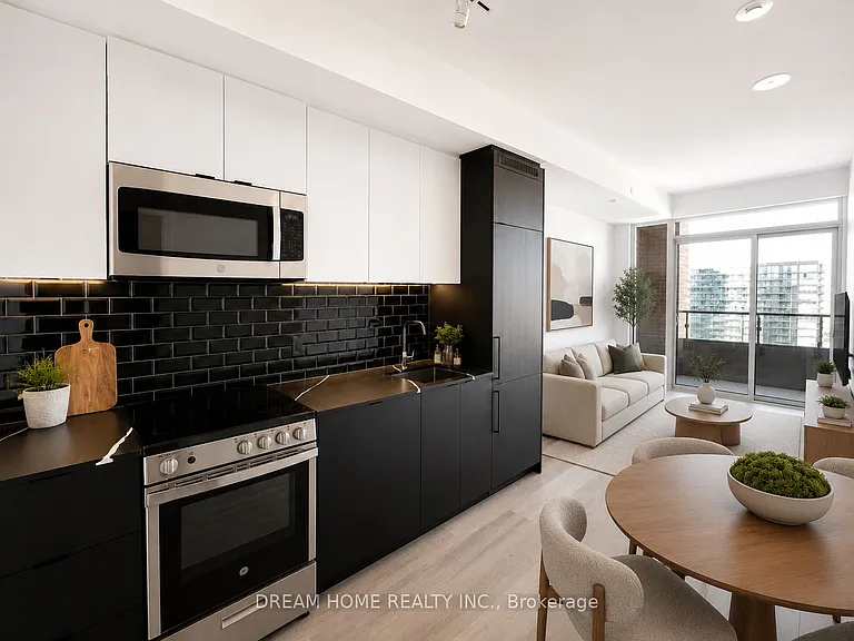 285 Dufferin St #810 — Photo 13