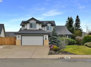 832 Mint Meadow Way, Springfield, OR 97477