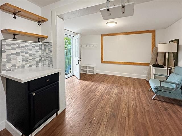 1st image of 2229 Saint Andrew St #B