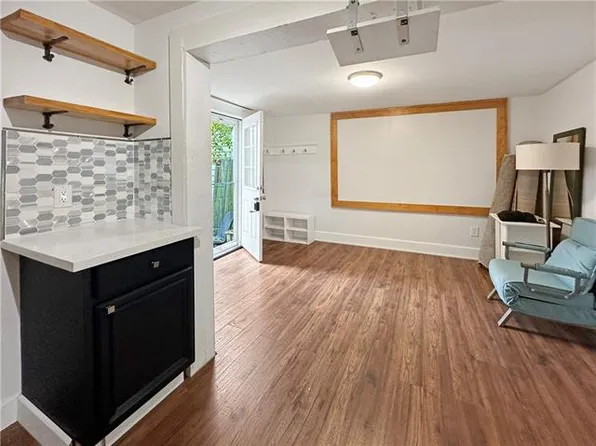 2229 Saint Andrew St, New Orleans, LA