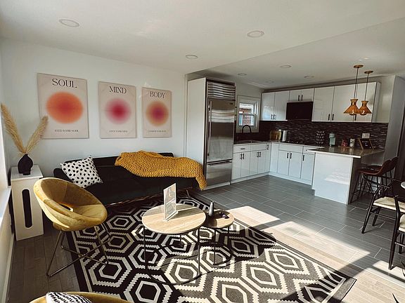 4th image of 23-10 102nd St Floor 2
