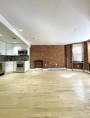 1st image of 511 W 173rd St #A1
