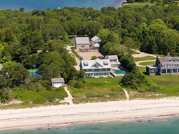 2nd image of 959 Sea View Ave