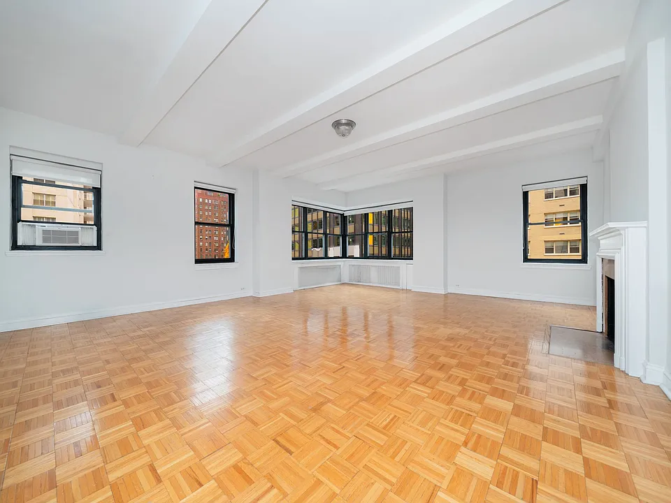 400 E 57th St #4K