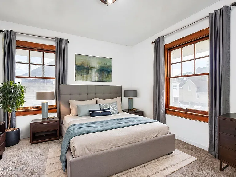 5421 Toledo St — Photo 32