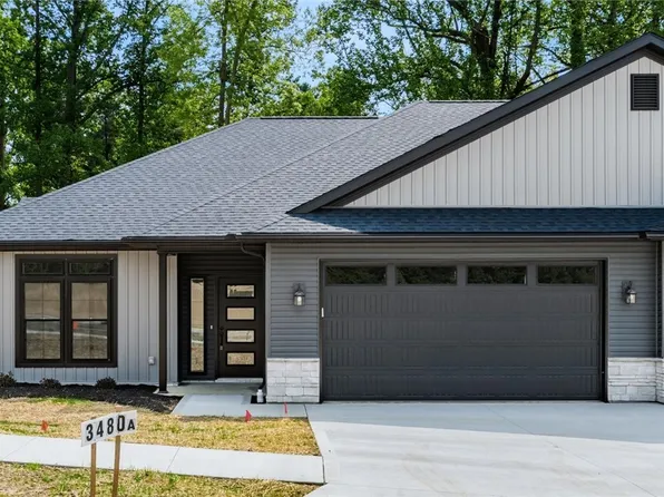 3482 Jamestown Dr, Zanesville, OH 43701