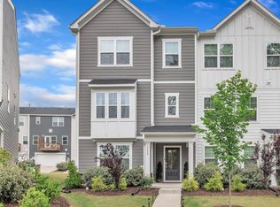 1729 Starlit Sky Ln, Cary, NC 27519