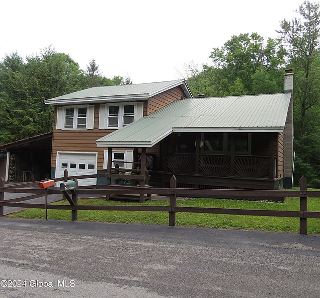 3rd image of 150 Bacon Brook Road