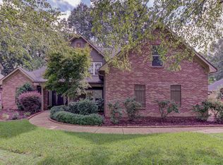 101 Hillshire Ct, Clinton, MS 39056