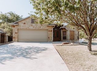 2515 Rogers Cir, Kerrville, TX 78028