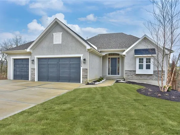 12350 S Hastings St, Olathe, KS 66061