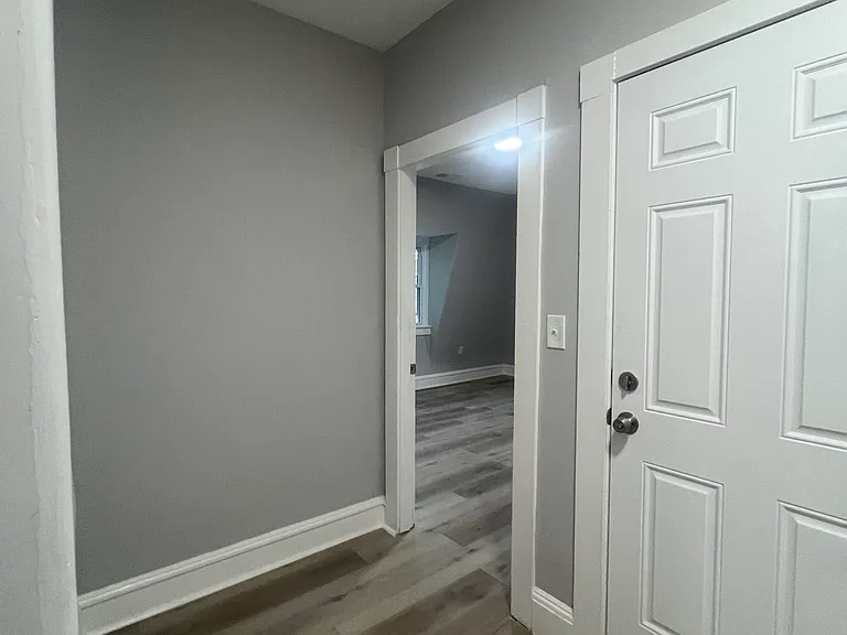 106-108 Cherry St #4 — Photo 4