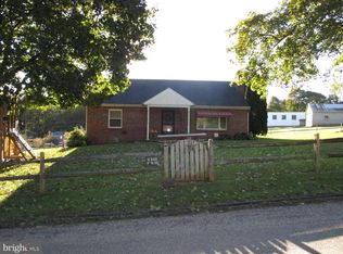 3 Spruce St, New Freedom, PA 17349