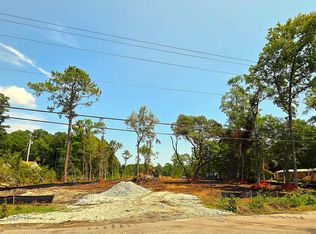 885 Martin Luther King Rd, Pawleys Island, SC 29585