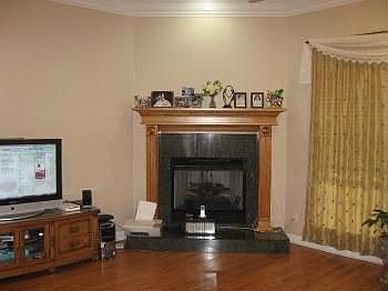 3rd image of 2902 Landon Ln