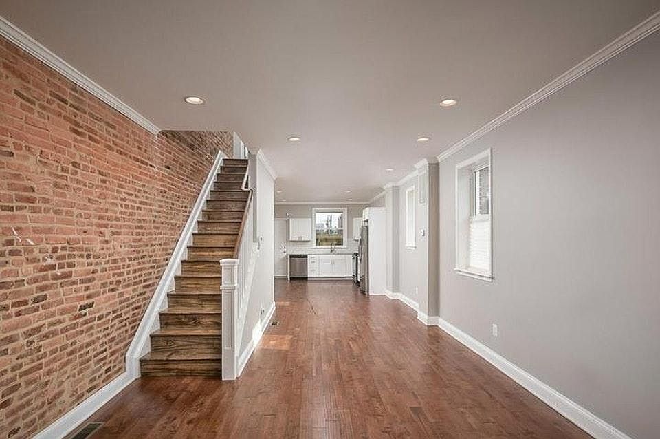 1st image of 27 S Highland Ave