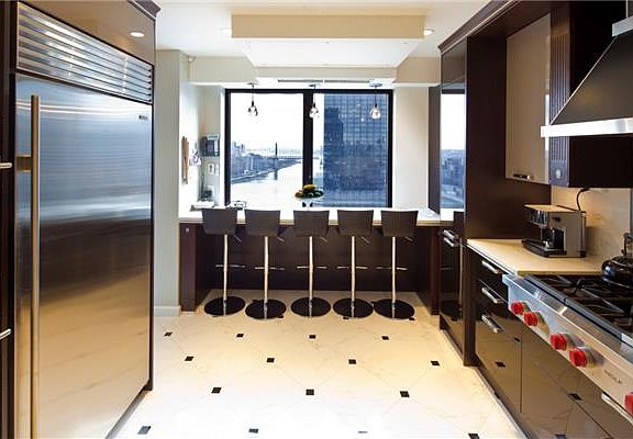 2nd image of 530 E 76th St APT 28A