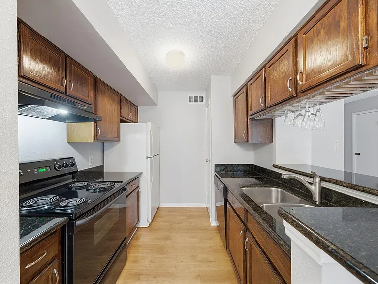 2120 El Paseo St #2812 — Photo 12