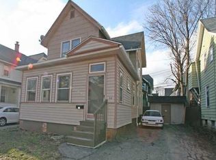 35 Woodlawn St, Rochester, NY 14607