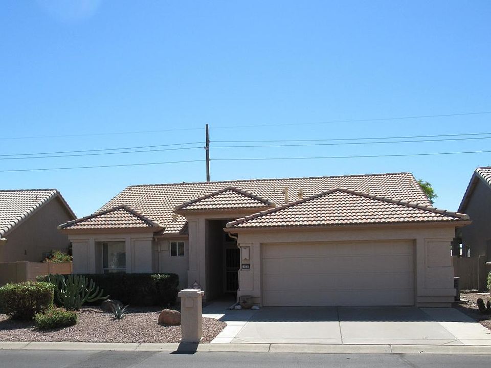 1st image of 15235 W Verde Ln