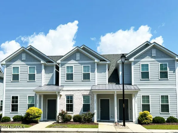 175 Old Murdoch Road #202, Morehead City, NC 28557
