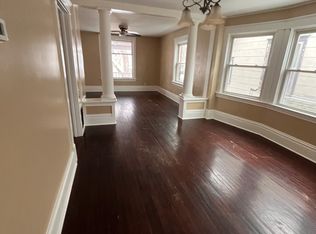 228 Oakwood Ave #1, Rockford, IL 61101