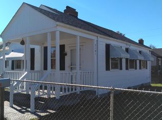 2101 Bridges St, Morehead City, NC 28557