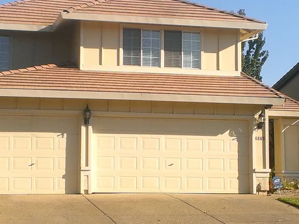 8885 Springhurst Dr, Elk Grove, CA 95624