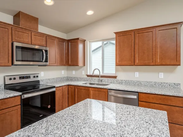 389 S Newton Ave, East Wenatchee, WA 98802